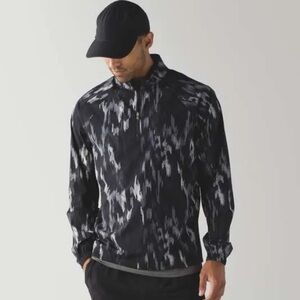 Lululemon  Surge Face Half Zip
Windbreaker Sz M